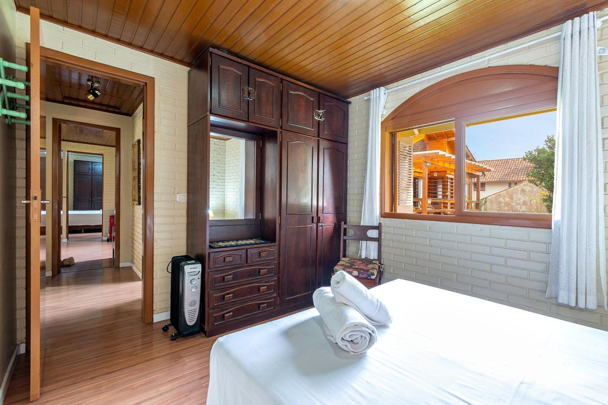 Linda Casa 5 Quartos No Lago Negro Villa Gramado Buitenkant foto